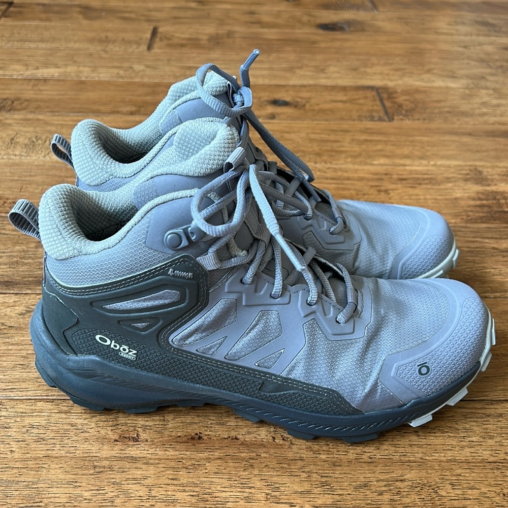 Oboz Women's Gray Athletic Shoes